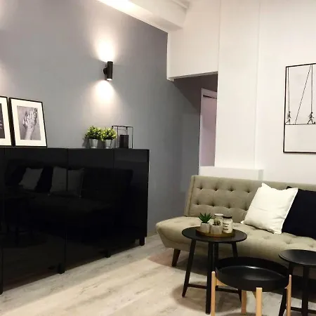 Appartamento Perfect Home: Cozy 2br & Balcony