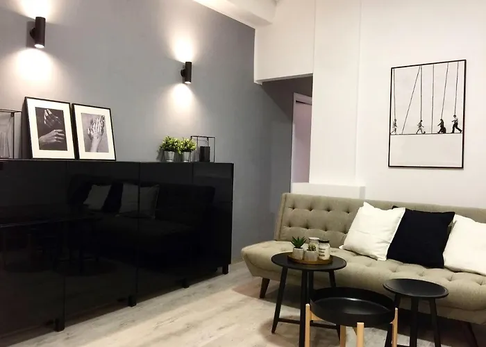 Apartamento Perfect Home: Cozy 2br & Balcony